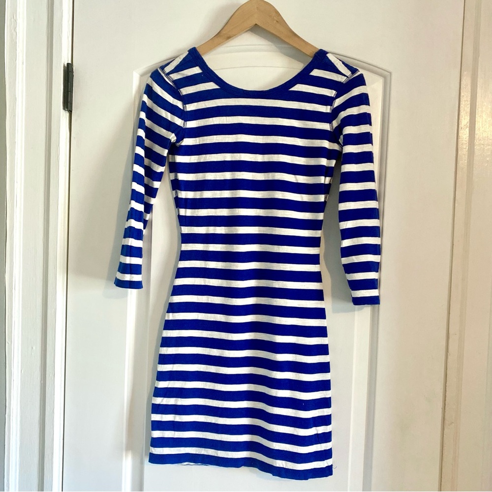 Express fitted 3/4 sleeve dress XS
